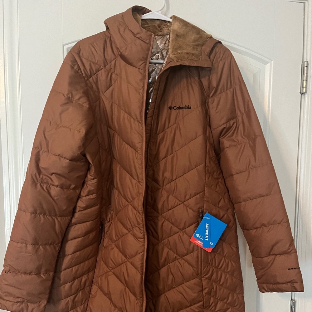 Women’s Columbia Heavenly long hooded jacket NWT